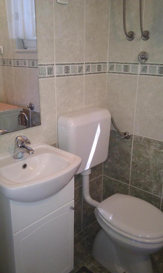 Apartman On The Beach - Nemira, Omis Appartement Buitenkant foto