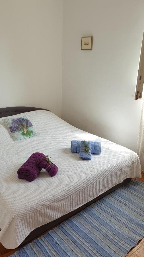 Apartman On The Beach - Nemira, Omis Appartement Buitenkant foto